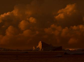 Midnight Sun / Antarctica