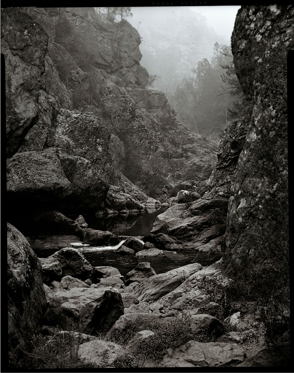 black-and-white-landscape-of-valley