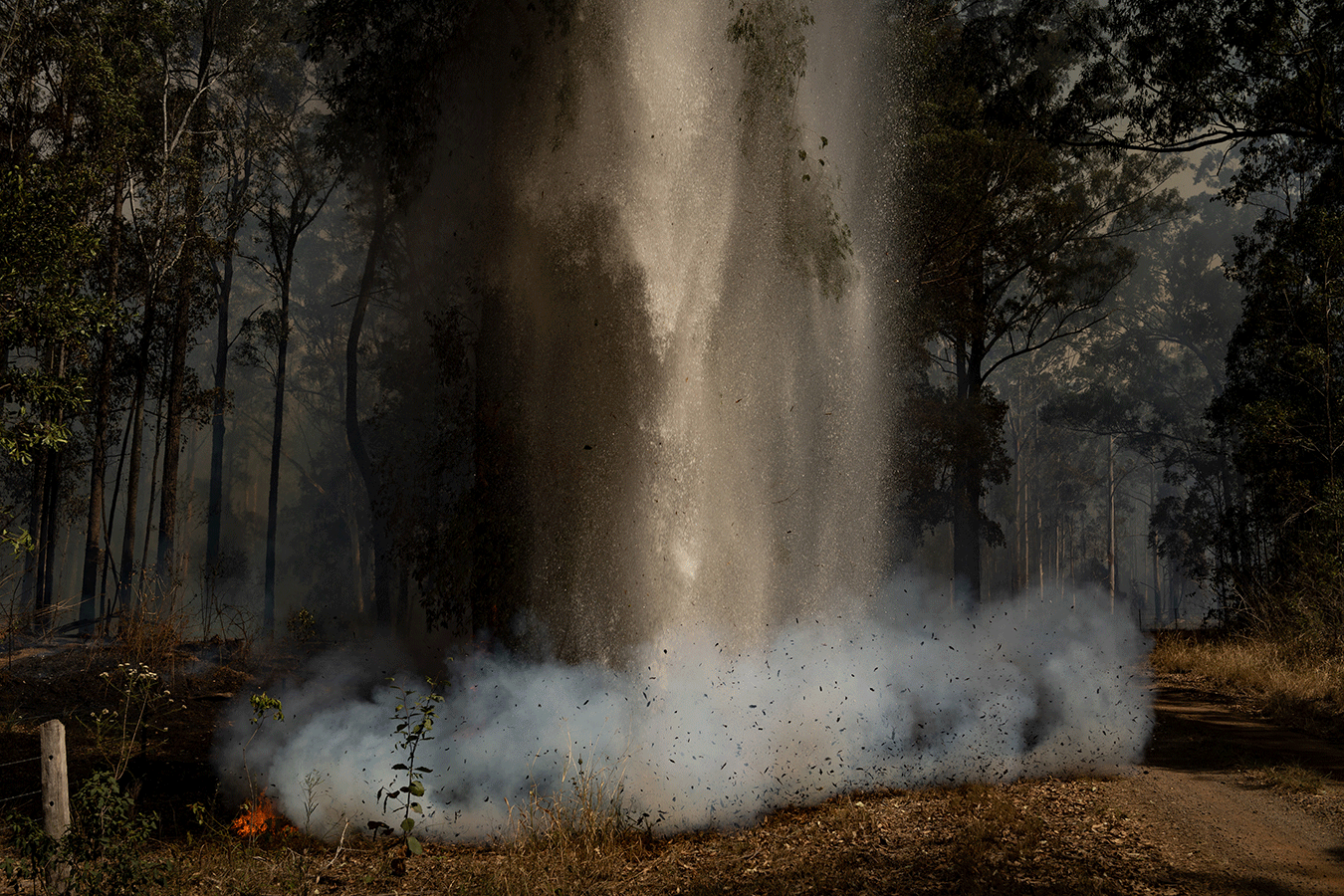 water-is-dumped-by-a-rural-fire-service-helicopter-by-matthew-abbott-for-the-new-york-times