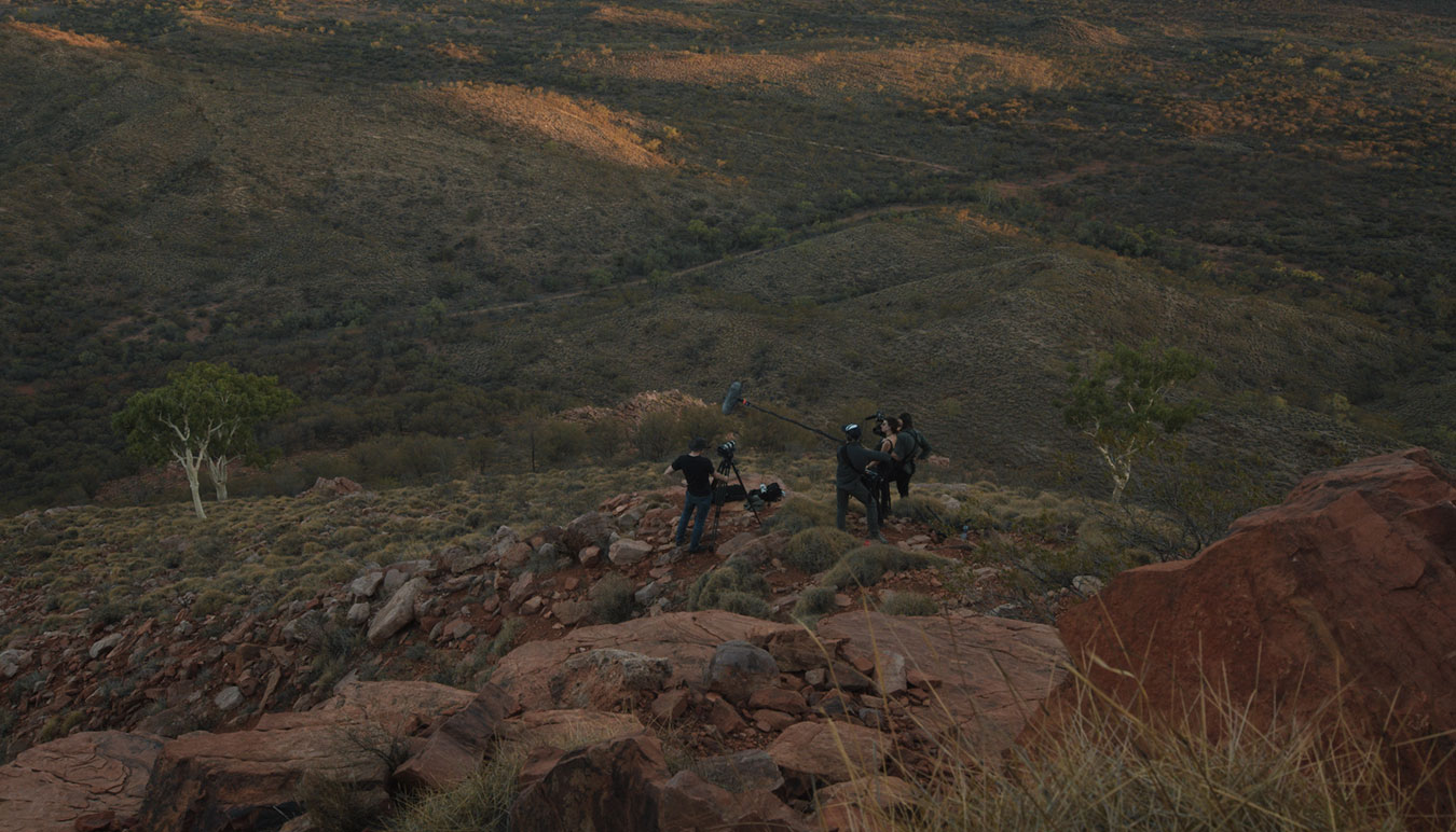 ilm-crew-in-the-australian-landscape-small-in-the-frame-of-vast-rocky-earth