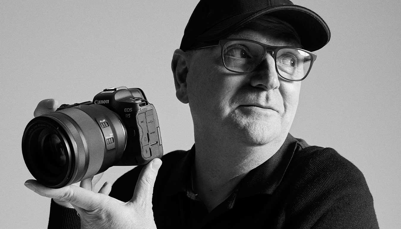 black-and-white-portrait-of-camera-technician-phillip-reid-by-kristina-yenko